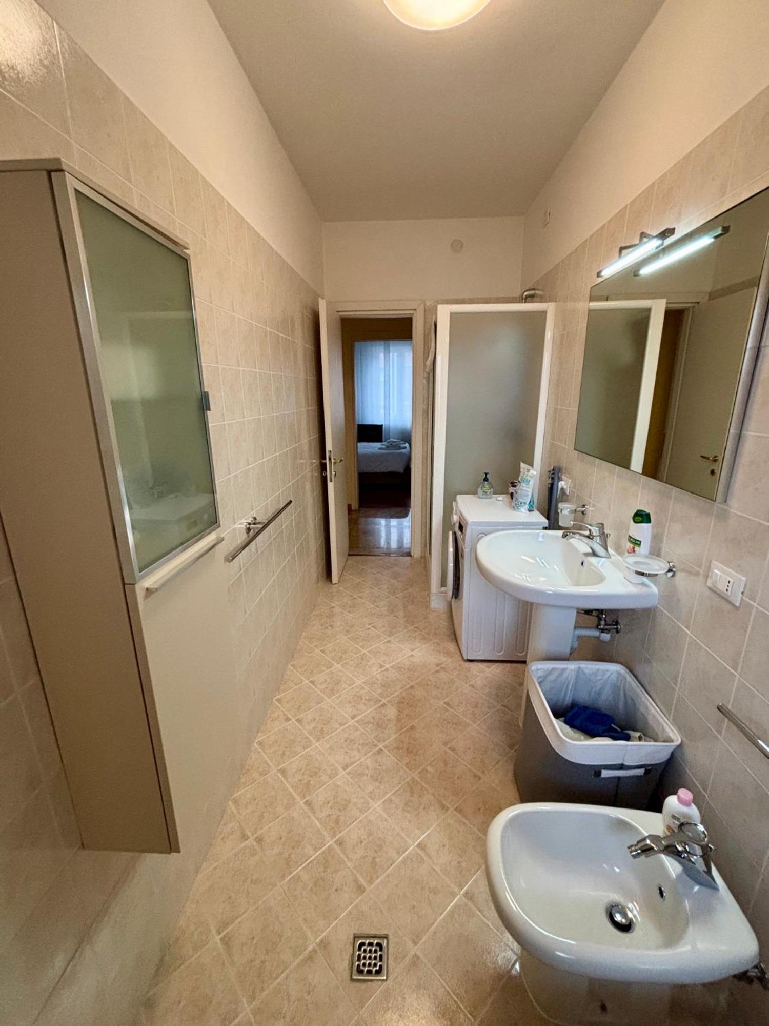 Trilocale Elegante A Centro Apartment